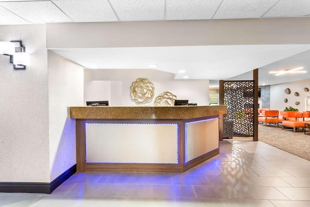 Best Western Oswego Hotel Interior foto